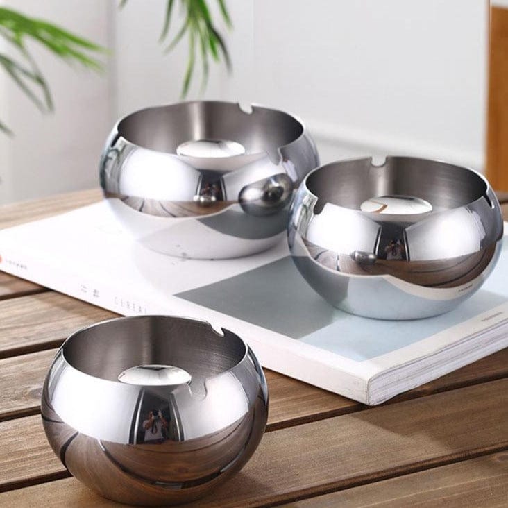 Aschenbecher aus Edelstahl Design