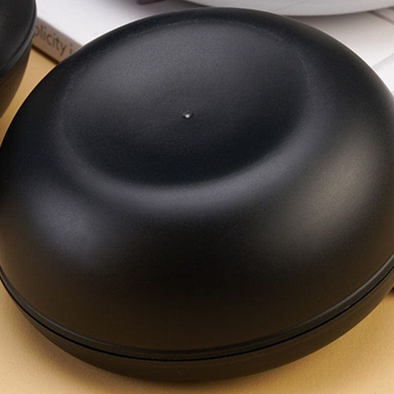 Aschenbecher aus Plastik