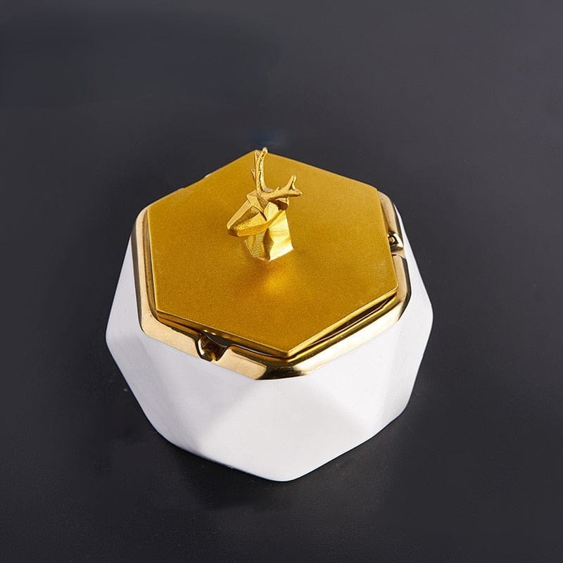 Aschenbecher mit Deckel