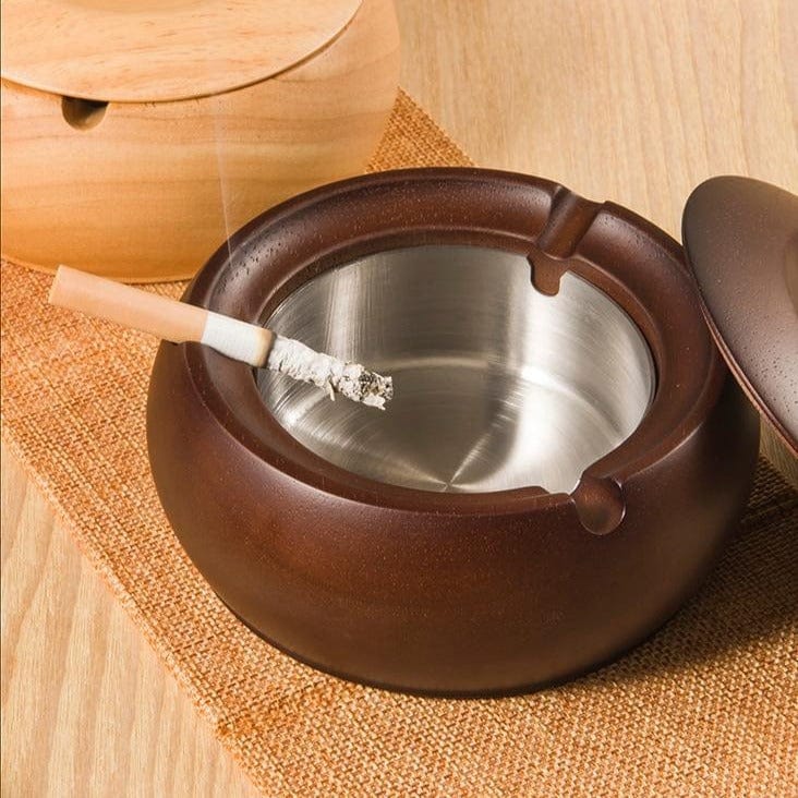 Design Aschenbecher aus Holz