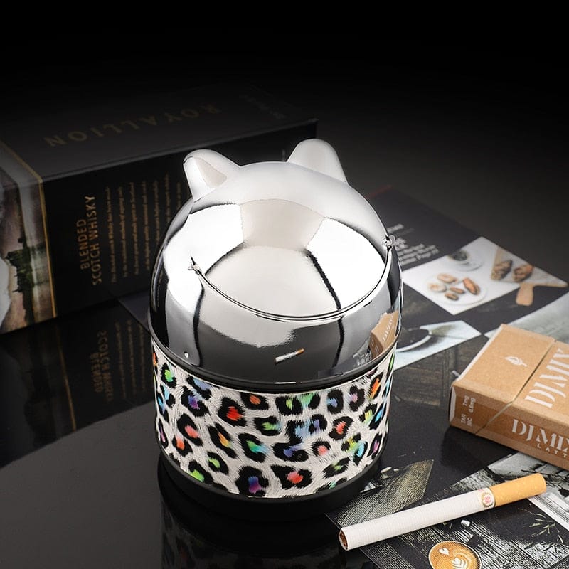 Niedlicher Aschenbecher