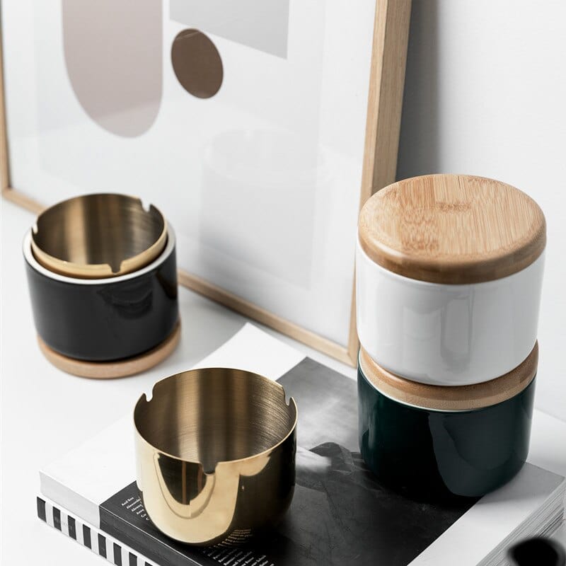 Verschließbarer Aschenbecher